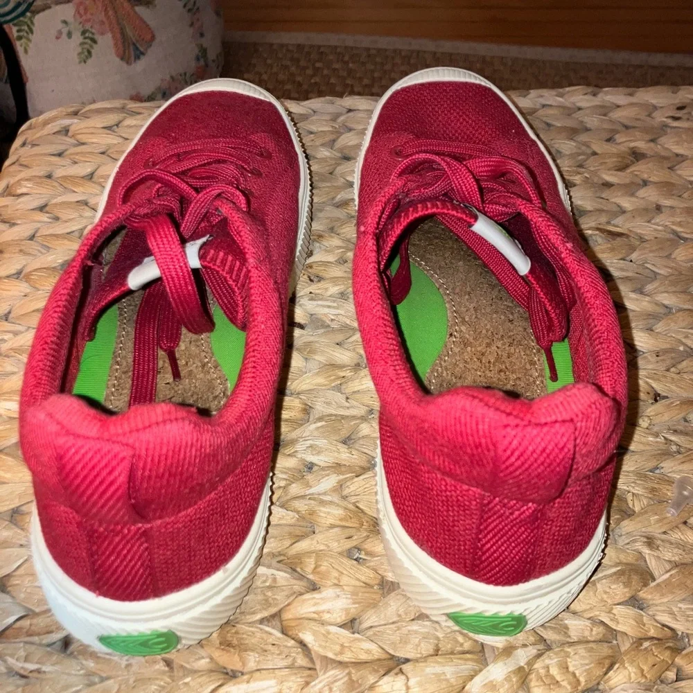 Cariuma Red Sneakers - Picture 7 of 10